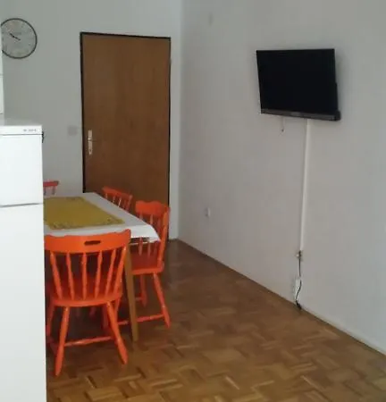 Ivcic Apartman Jadranovo